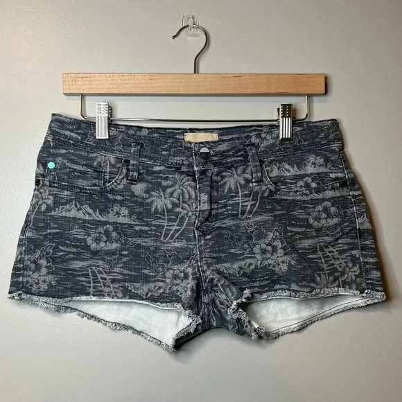 Roxy Denim Tropical Print Shorts - Picture 1 of 10